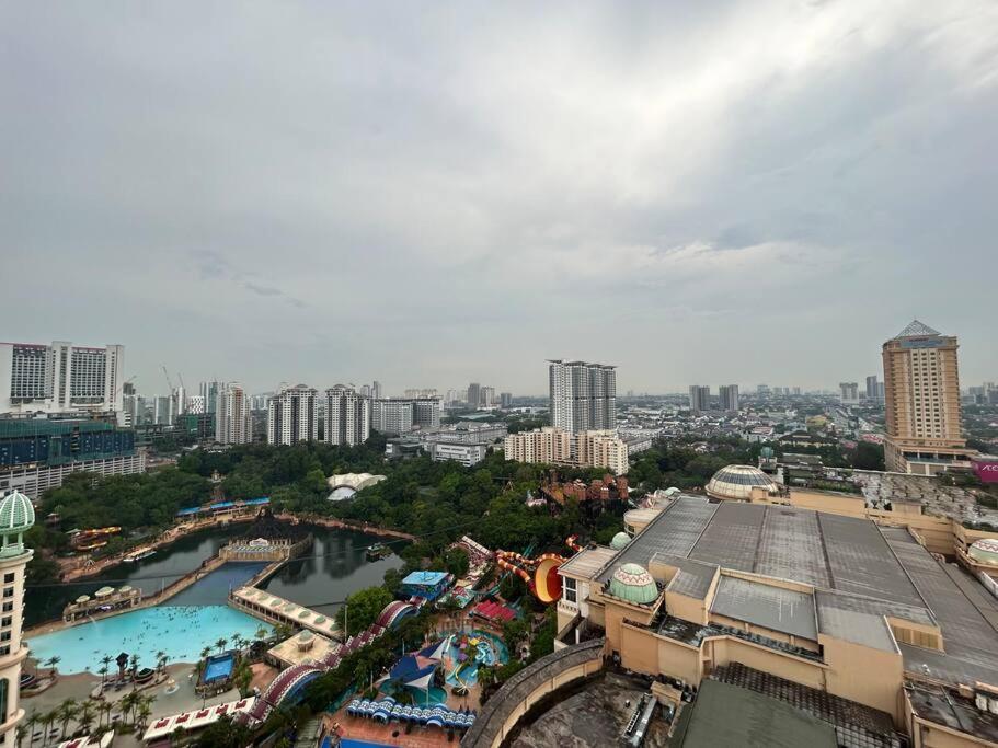 New-Sunwaylagoonfamilysuite-Highest Floor-2-4Pax-Netflix-Balcony-Superfastinternet Petaling Jaya Εξωτερικό φωτογραφία